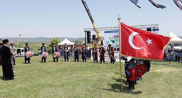 Kocaeli Çiftçi Şenliği çeşitli etkinliklerle başladı