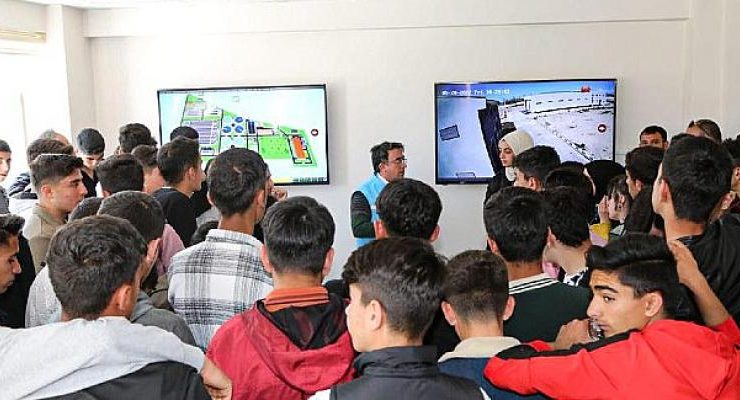 Öğrenciler, Van Büyükşehir Belediyesinin Çevreci Tesislerini Gezdi