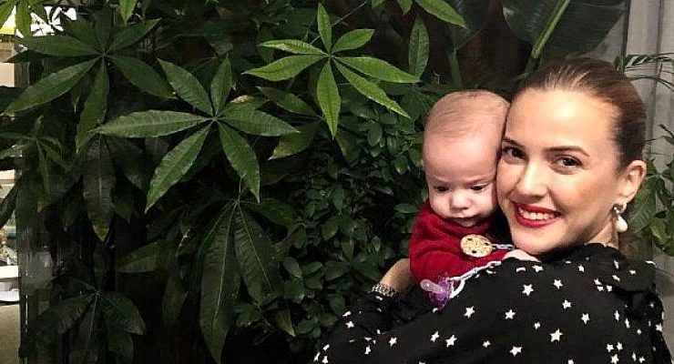 Simge Fıstıkoğulu ; “Çocuklarım Bana Müthiş Bir Nefis Terbiyesi Verdi”