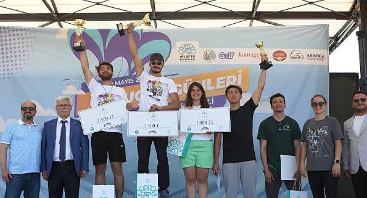 “Uni Uçuş Günleri”nde dereceye girenler ödüllendirildi