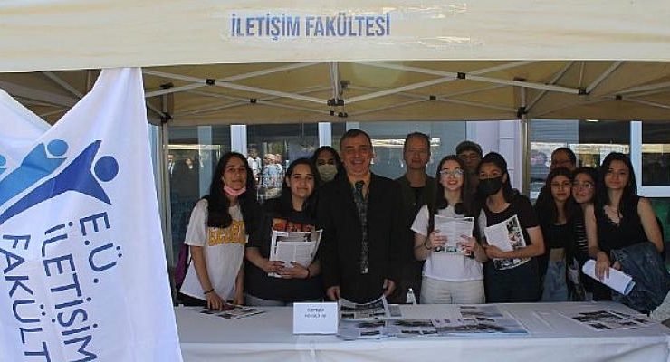Üniversite adayları EÜ Tanıtım Günlerine yoğun ilgi gösterdi
