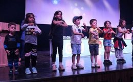 ‘Aklınla Bin Yaşa’da ödül heyecanı