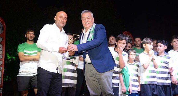 Başkan Tekin’den Ayrancılar’a şampiyonluk hediyesi