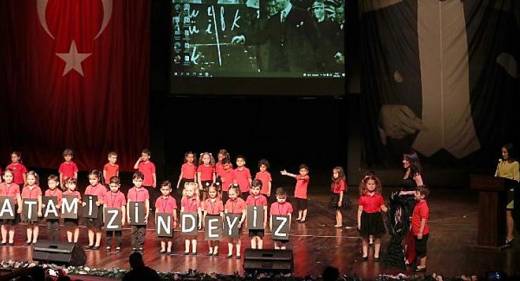 Büyükşehir Belediyesi kreş minikleri kep attı