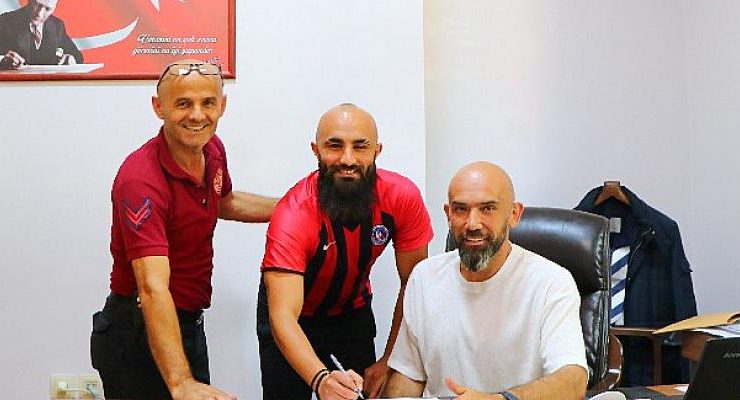 Cankat Ezgi, Çiftlikköy Belediyespor’da
