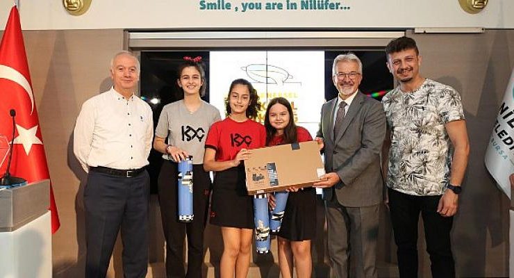Çevreci öğrenciler ödüllendirildi