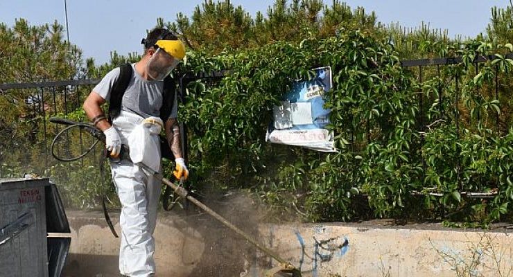 Çiğli’de Temizlik Seferberliği Sürüyor