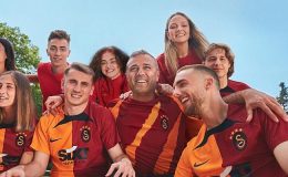 Galatasaray 2022 – 2023 Sezon Formalarını Tanıttı
