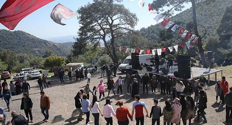 Karşıyaka Baba ve Çocuklara Muhteşem Kamp