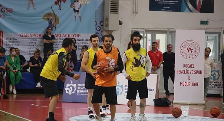 Kocaeli  Büyükşehir’in yaz spor okulları açıldı