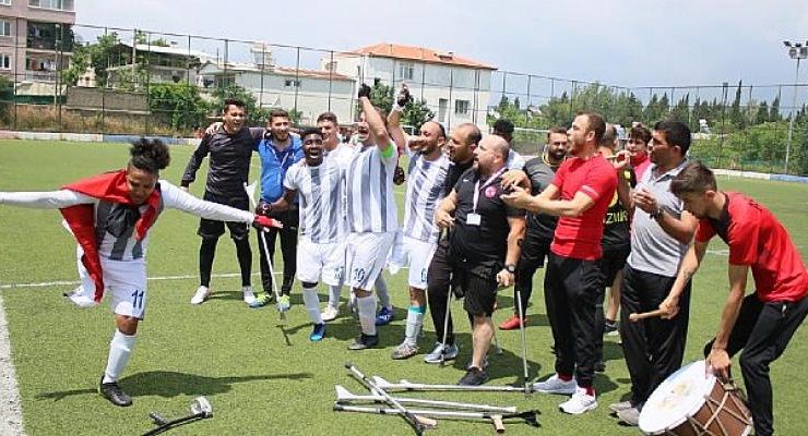 Sezonu 19 galibiyetle tamamladı
