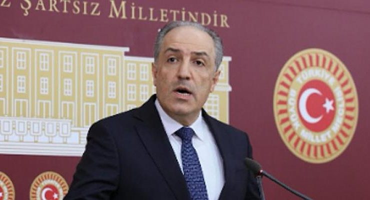 Yeneroğlu’ndan, kendisini hedef gösteren Emniyet’e tepki: ‘Tehditler karşısında korkacak değiliz’
