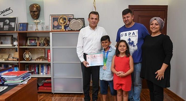 Yusuf Efe’den matematik olimpiyatlarında büyük başarı