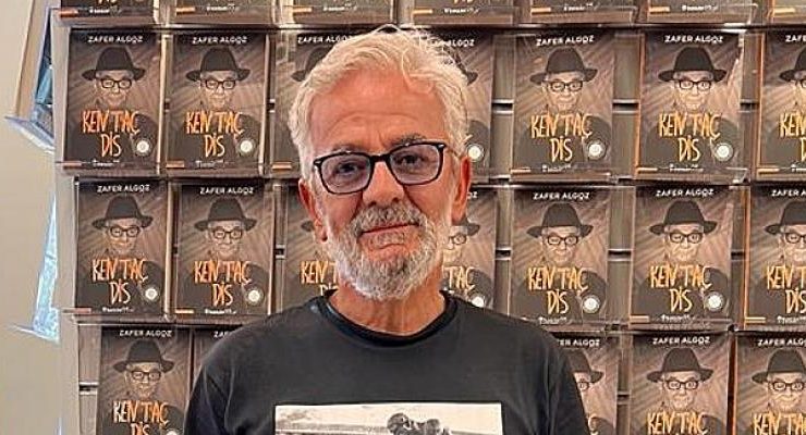 Tiyatro ve Sinemanın Usta İsmi  Zafer Algöz,  Anılarını Anlattığı “Kem Taç Dis”in  İlk İmza Gününü Gerçekleştirdi
