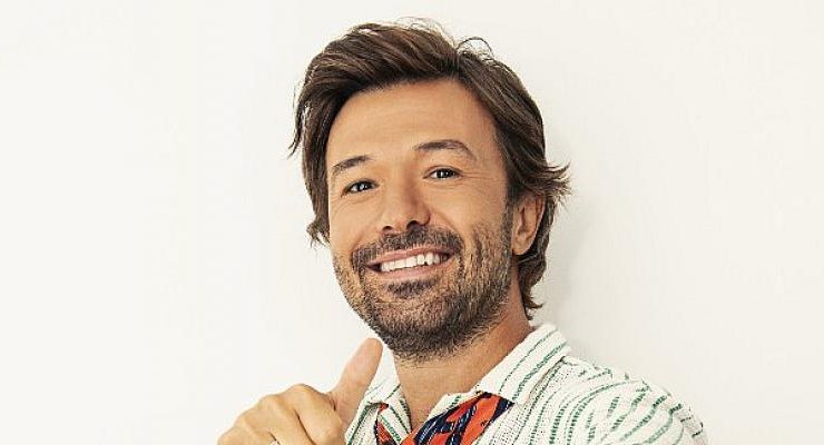Yalın Yeni Şarkısını ilk Kez Seslendirdi!  “O Yaz Bu Yaz”