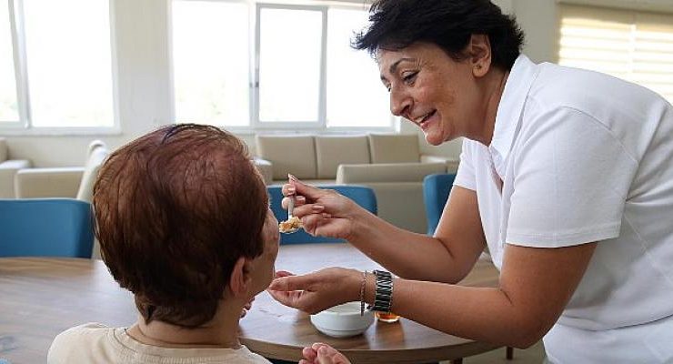 Alzheimer hastaları bu evde artık gece de konaklayabilecek
