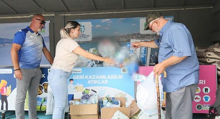 Mobil Atık Getirme Merkezi Kartepe’ye Geliyor