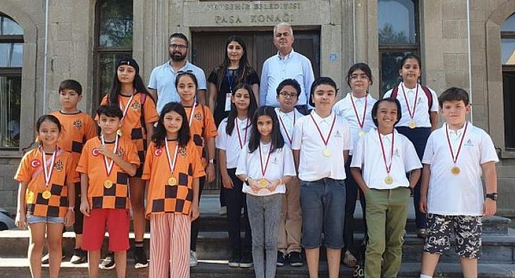 Nevşehir Belediyesi Kapem Akıl ve Zeka Oyunları Takımı Türkiye Şampiyonası’na Hazırlanıyor