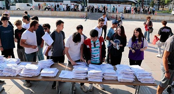 Nevşehirli Gençler Mersin ve Afyon Kamplarına Uğurlandı
