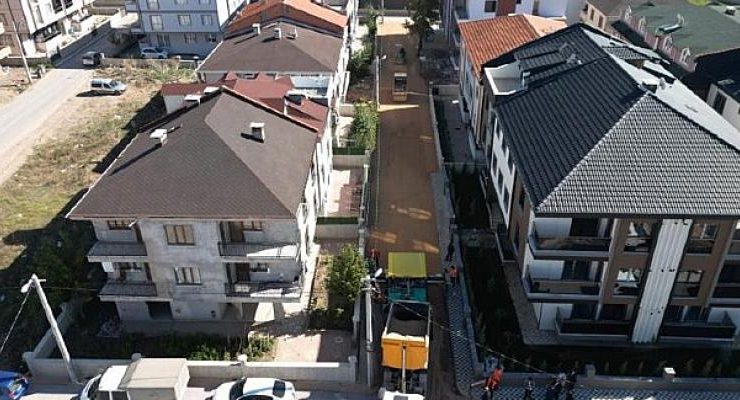 39 Sokakta Sathi Kaplama Çalışmaları Sürüyor