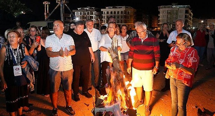 Ayvalık Engelliler Şenliği kamp ateşiyle sona erdi