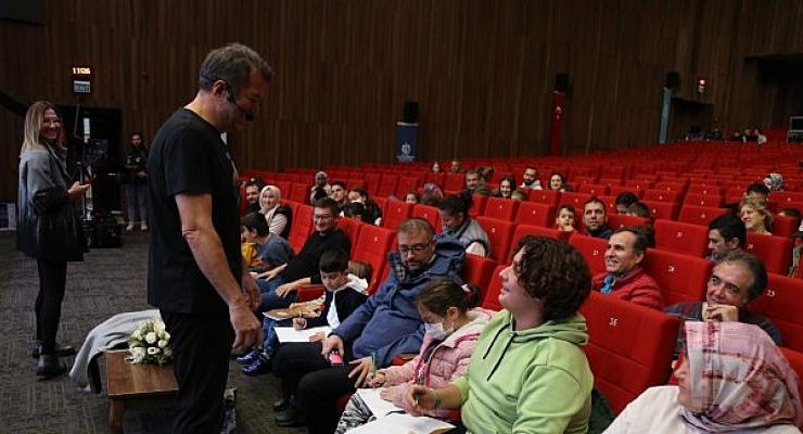Çocuklar kadar aileler de mesaj almalı