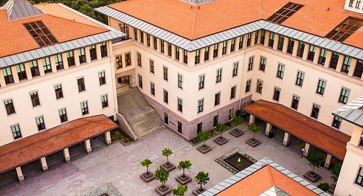 Financial Times’ın  En İyiler Listesinde Koç Üniversitesi İşletme Enstitüsü’nden  Rekor Yükseliş