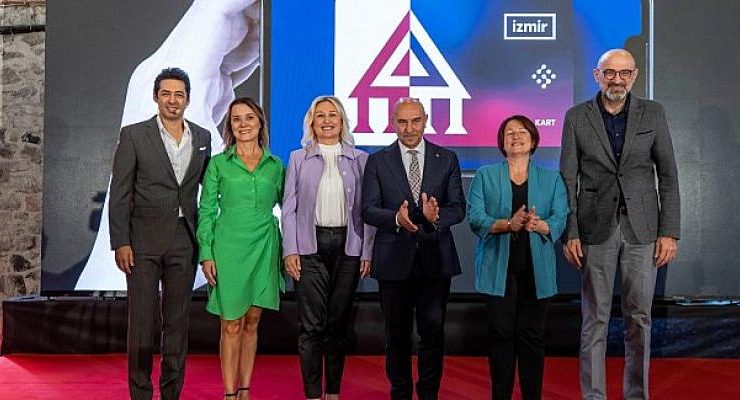 İzmirim kartlar cepte kalsın