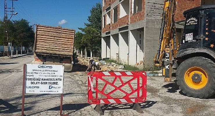 Pazaryeri ilçesinde elektrik telleri yer altına alınıyor
