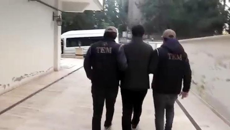 3 vilayette FETÖ operasyonu: 14 gözaltı