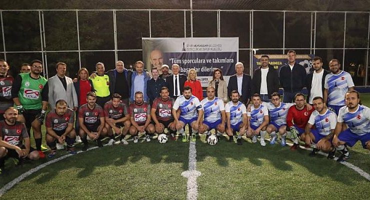 Basın Ligi’nde ilk vuruş yapıldı