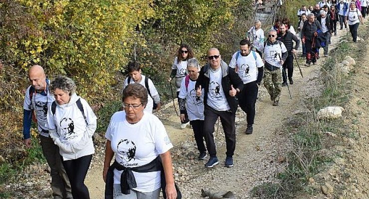 Doğa yürüyüşündeAta’yı andılar