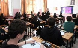 Fırtına etkili oldu, okullar 1 gün tatil edildi