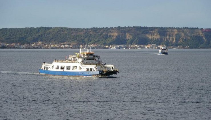 Gökçeada ve Bozcaada feribot seferlerine ‘olumsuz hava’ manisi