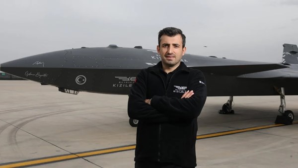 Bayraktar Kızılelma birinci kere havalandı: “Zor tutuyoruz”