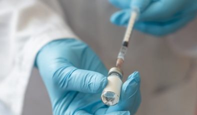 Bilim insanları: Covid-19 aşıları 3 milyondan fazla kişiyi kurtardı