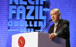 Cumhurbaşkanı Erdoğan Necip Fazıl Mükafatları merasimine katıldı