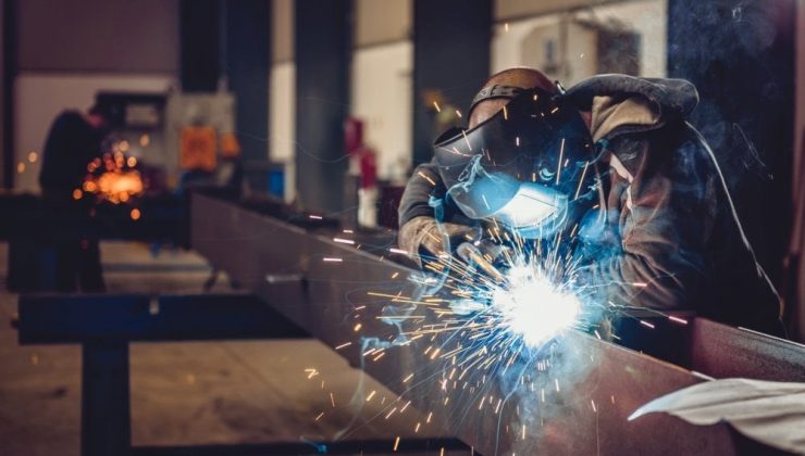 Euro Bölgesi’nde sanayi üretimi ekimde geriledi