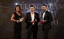 4. Uluslararası kalite ödüllerinde Mirza Parlakyiğit ödülünü aldı