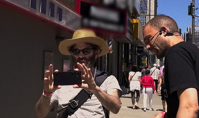 Charlie Kaufman, yeni kısa filmi Jackals and Fireflies'ı Samsung Galaxy S22 ile çekti
