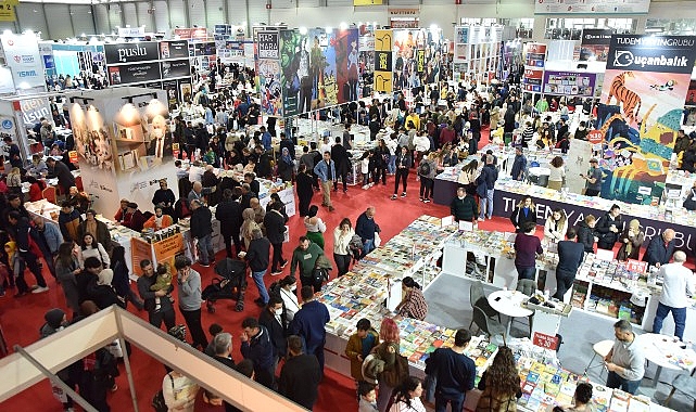Çukurova Kitap Fuarı Tüyap Adana'da 15. kez kapılarını açtı