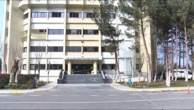 49 yıllık Dicle Üniversitesi rektörlük binası hasar nedeniyle boşaltıldı