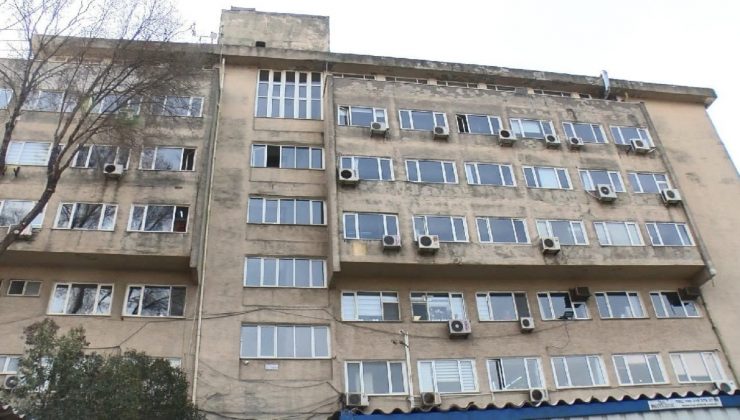 İstanbul Üniversitesi Tıp Fakültesi binaları için sarsıntı uyarısı