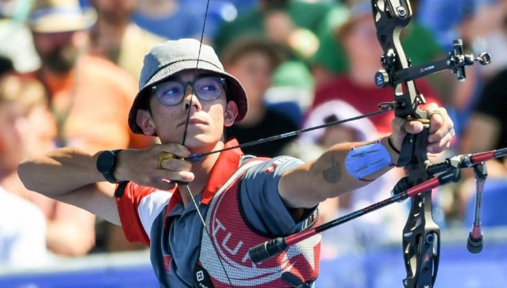 Mete Gazoz’a olimpiyat altını getiren ok, depremzedeler için satıldı
