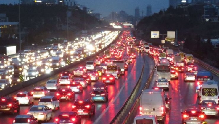 Okulların açılış gününde İstanbul’da trafik durumu