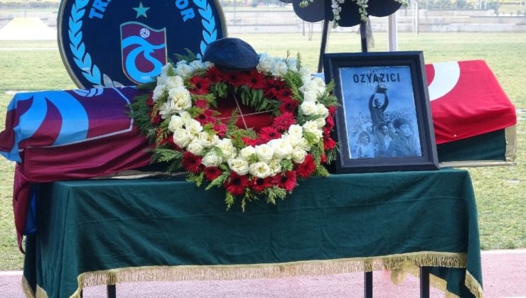 Trabzonspor’un efsanesi Ahmet Suat Özyazıcı için merasim düzenlendi