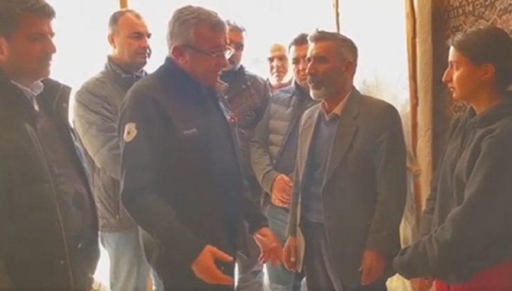 Zelzele bölgesinde bir barakada 32 kişi kalıyor