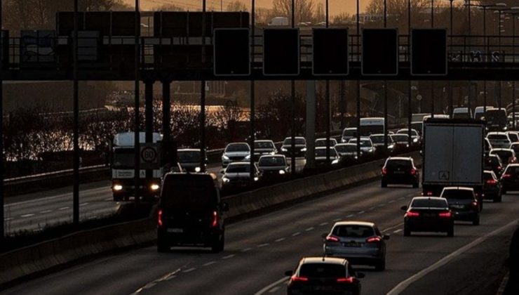 AB ülkeleri 2035’te akaryakıtlı ve dizel otomobilleri yasaklamayı onayladı