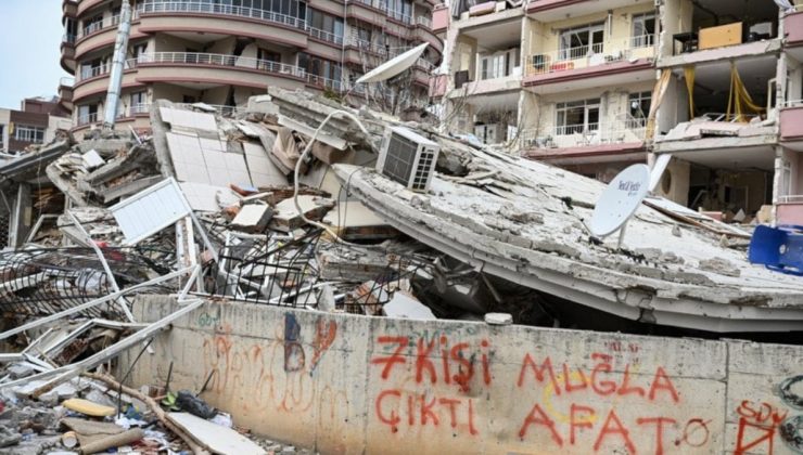 AFAD: Sarsıntıda 45 bin 89 vatandaşımız hayatını kaybetti