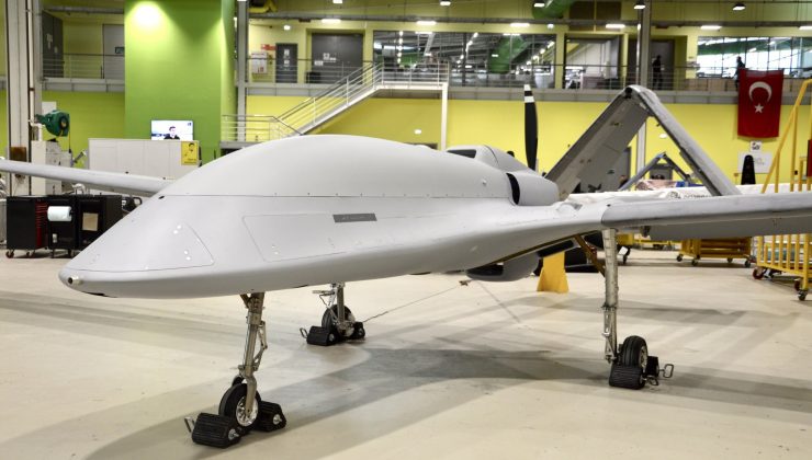 Bayraktar TB3 kanlı canlı göründü: Birinci uçuş çok yakında!
